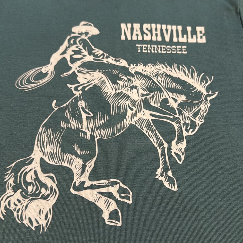 Cropped graphic tee - Picture 3 of 4